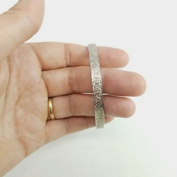 Vintage Scroll Design Silver Tone Bangle Bracelet, Stacking, Skinny, Estate - Picture 6 of 6